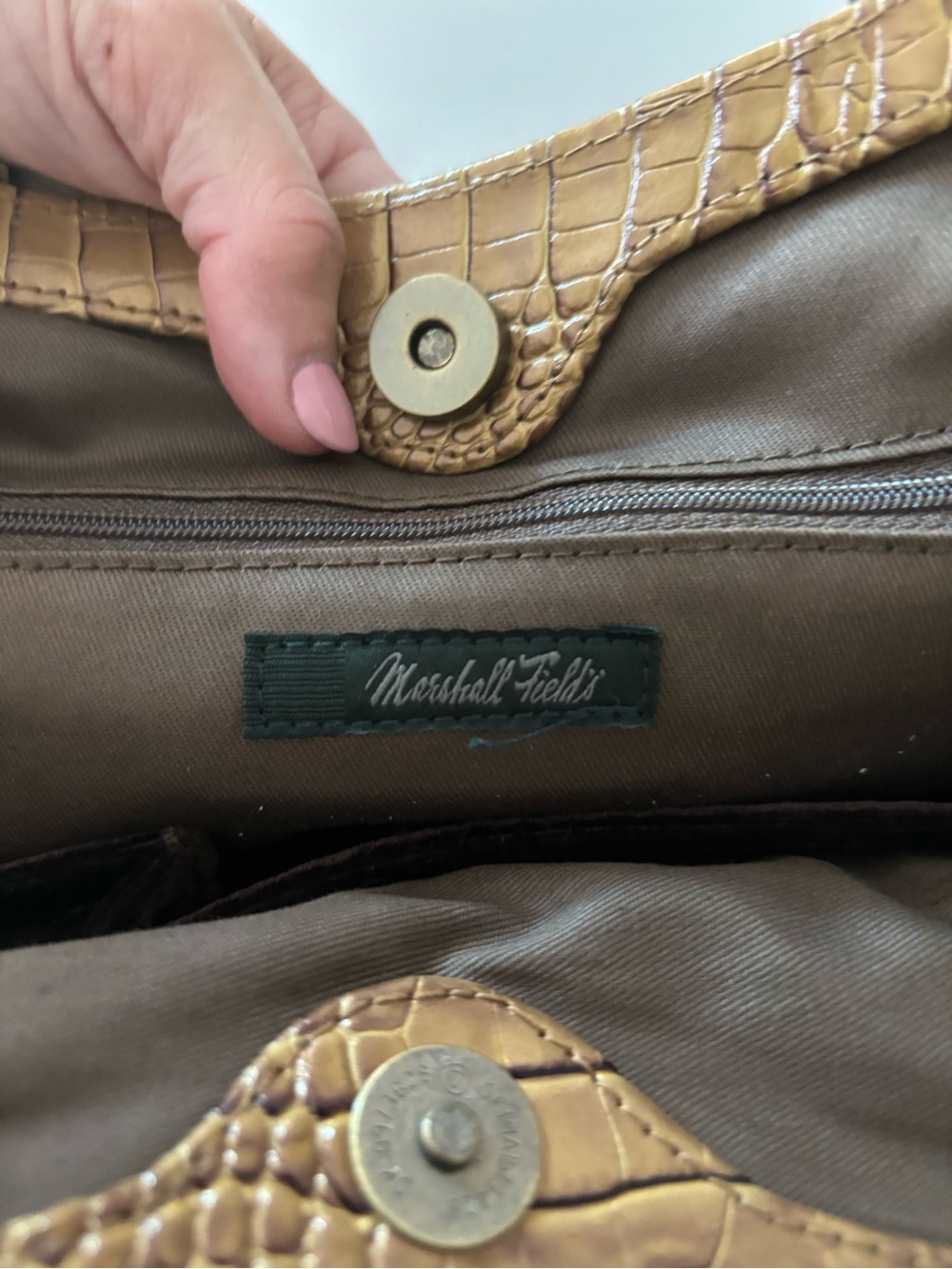 Vintage Marshall Fields Houndstooth Top-Handle Satchel with Camel Trim - Picture 7 of 7